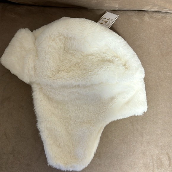 Bundle Faux Fur scarf 🧣& Trapper Hat -Ivory - Picture 3 of 17